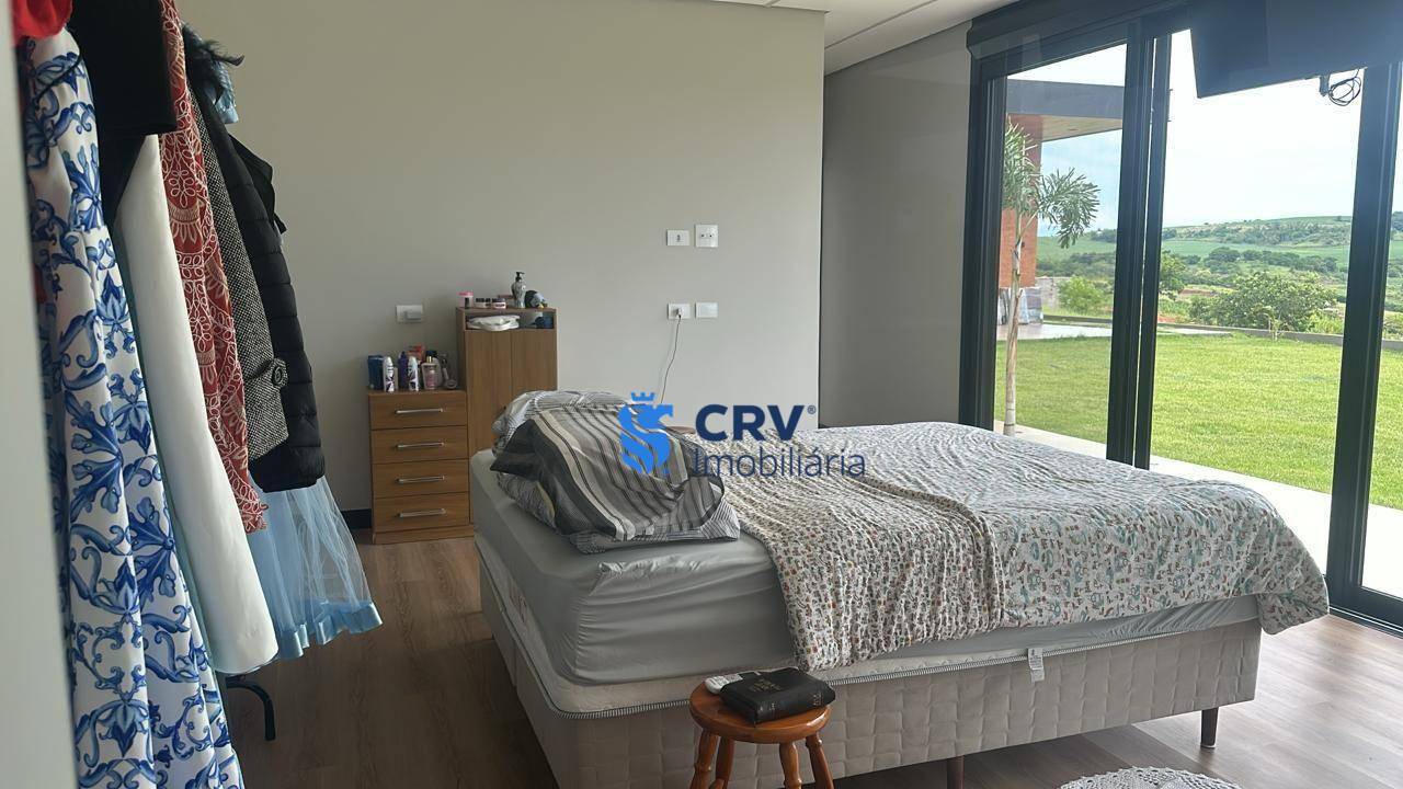 Casa de Condomínio para alugar com 4 quartos, 238m² - Foto 11