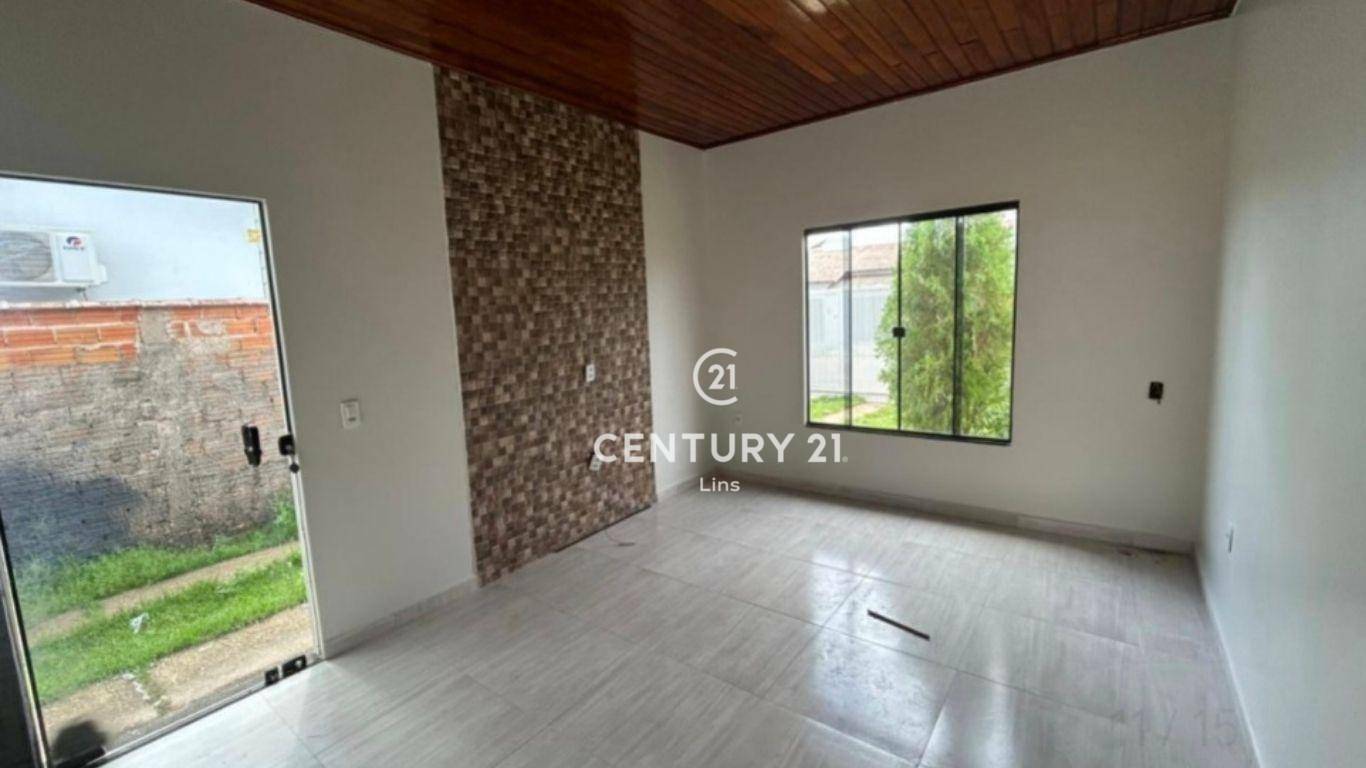 Casa à venda com 3 quartos, 300M2 - Foto 2