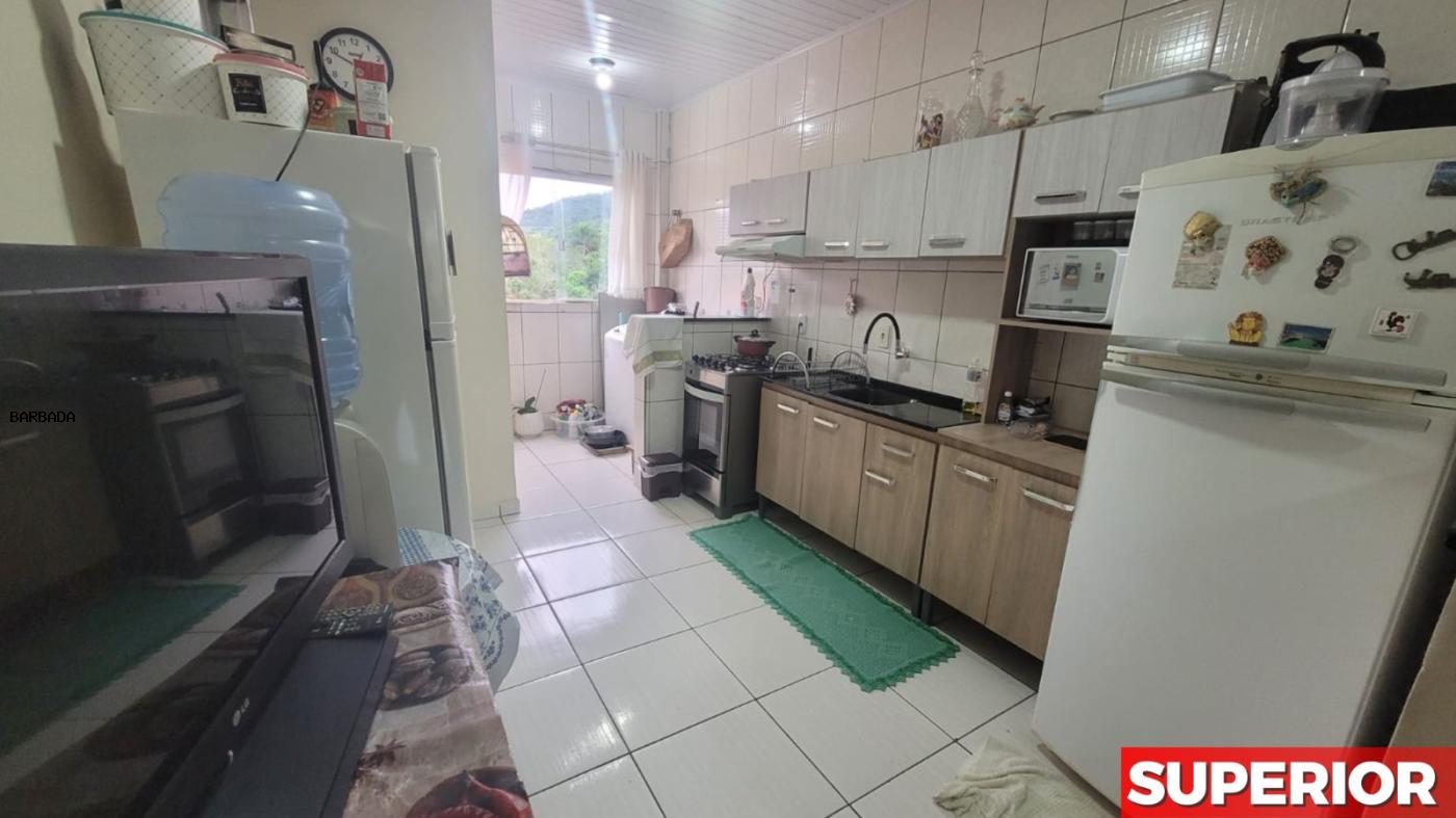 Casa à venda com 6 quartos, 160m² - Foto 5