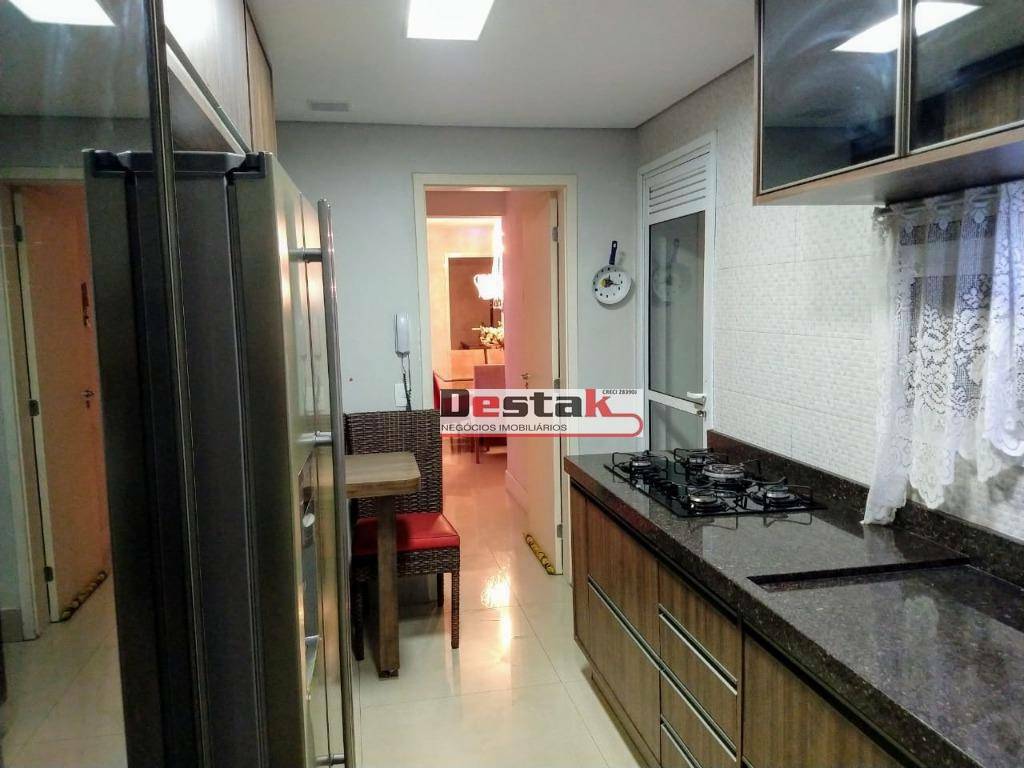 Apartamento à venda com 3 quartos, 156m² - Foto 16