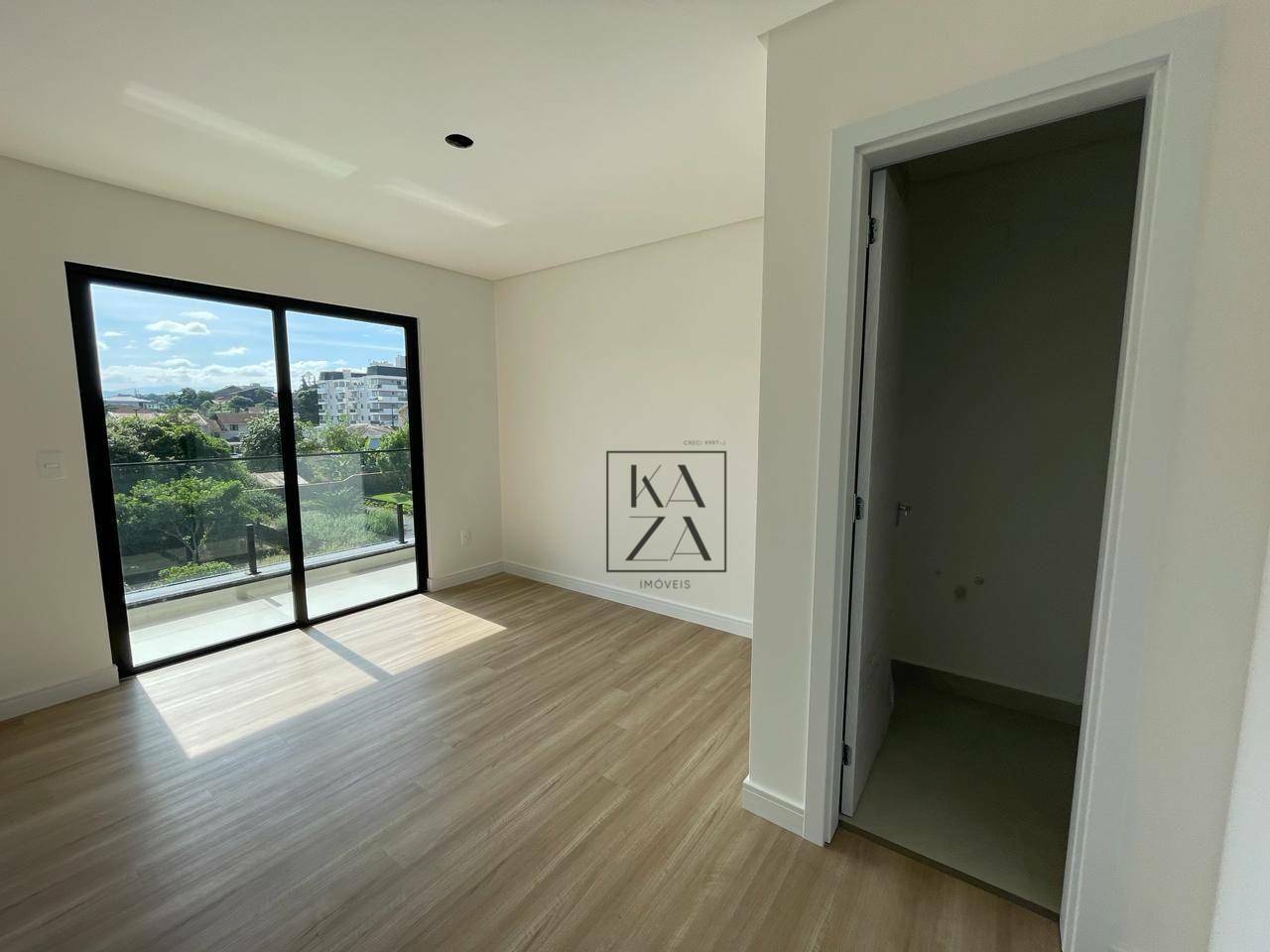 Casa à venda com 3 quartos, 151m² - Foto 9