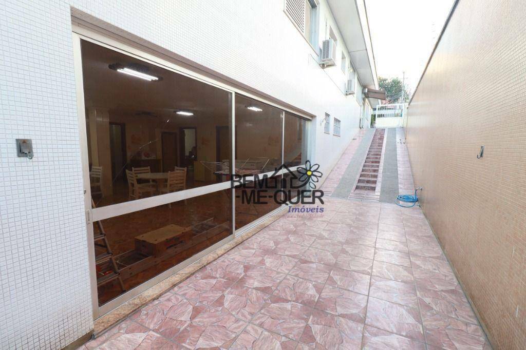 Casa à venda com 3 quartos, 445m² - Foto 35