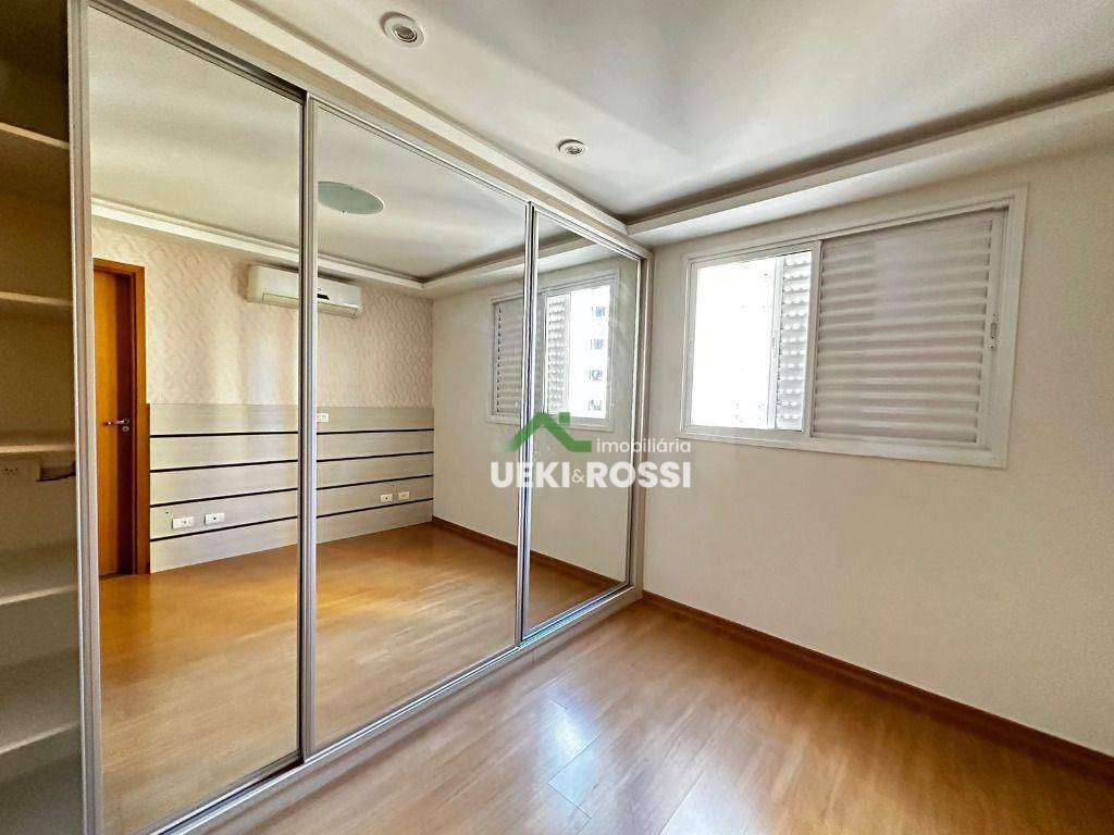 Apartamento à venda com 3 quartos, 74m² - Foto 11