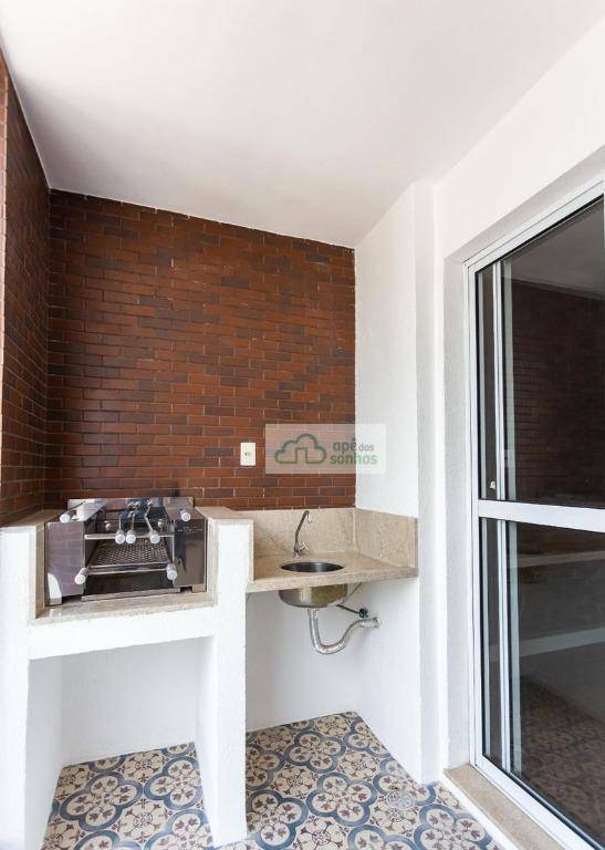 Apartamento à venda com 2 quartos, 62m² - Foto 8