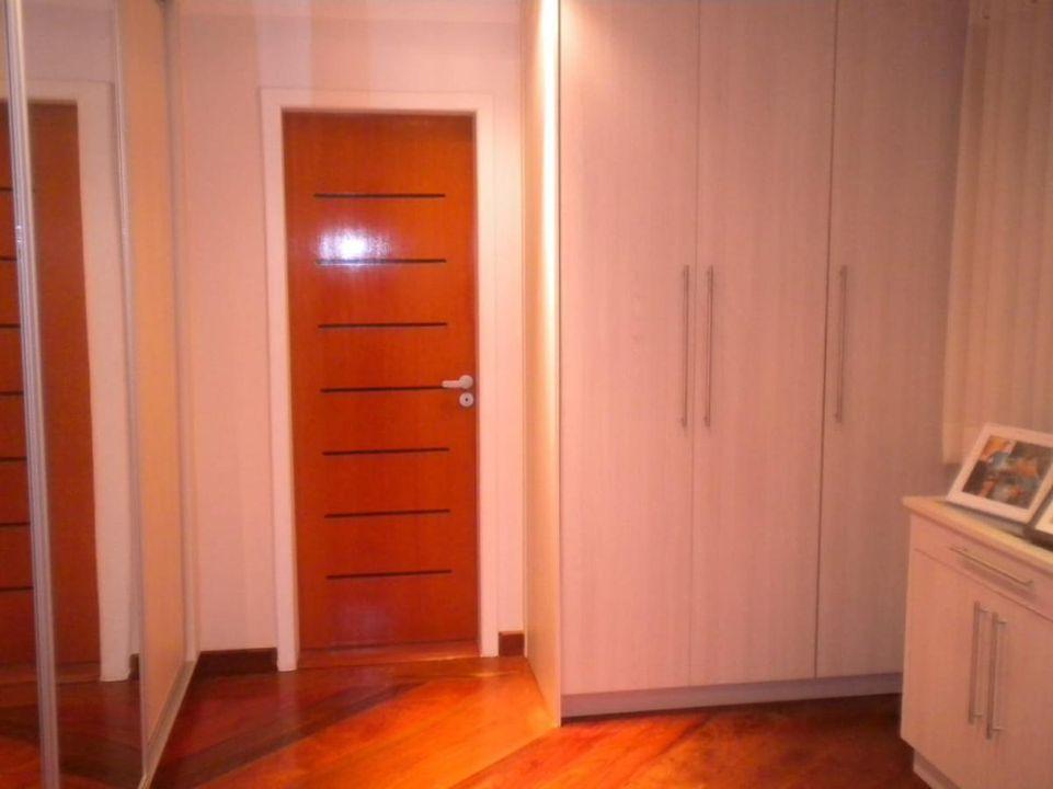 Casa de Condomínio à venda com 3 quartos, 600m² - Foto 8