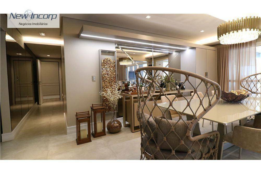 Apartamento à venda com 4 quartos, 238m² - Foto 7