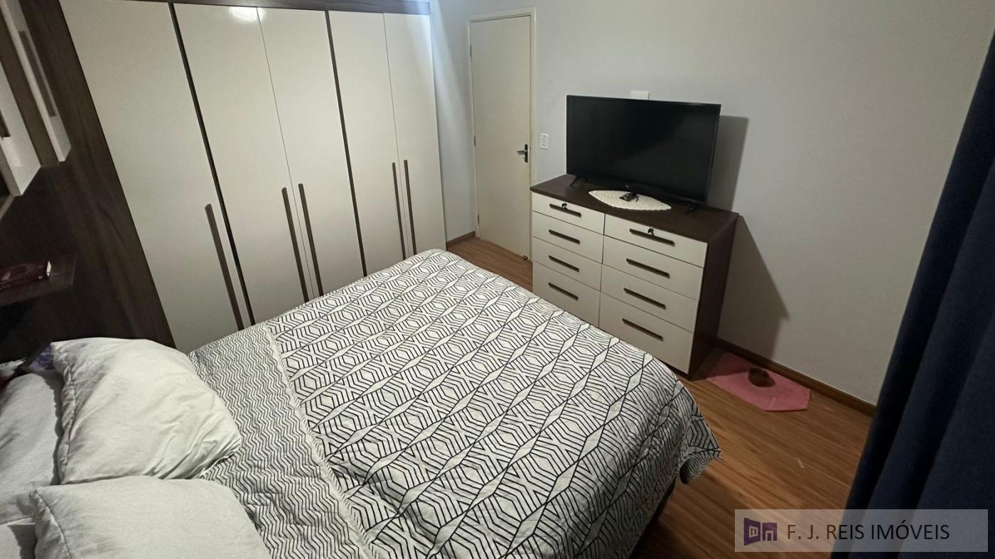 Apartamento à venda com 3 quartos, 77m² - Foto 18