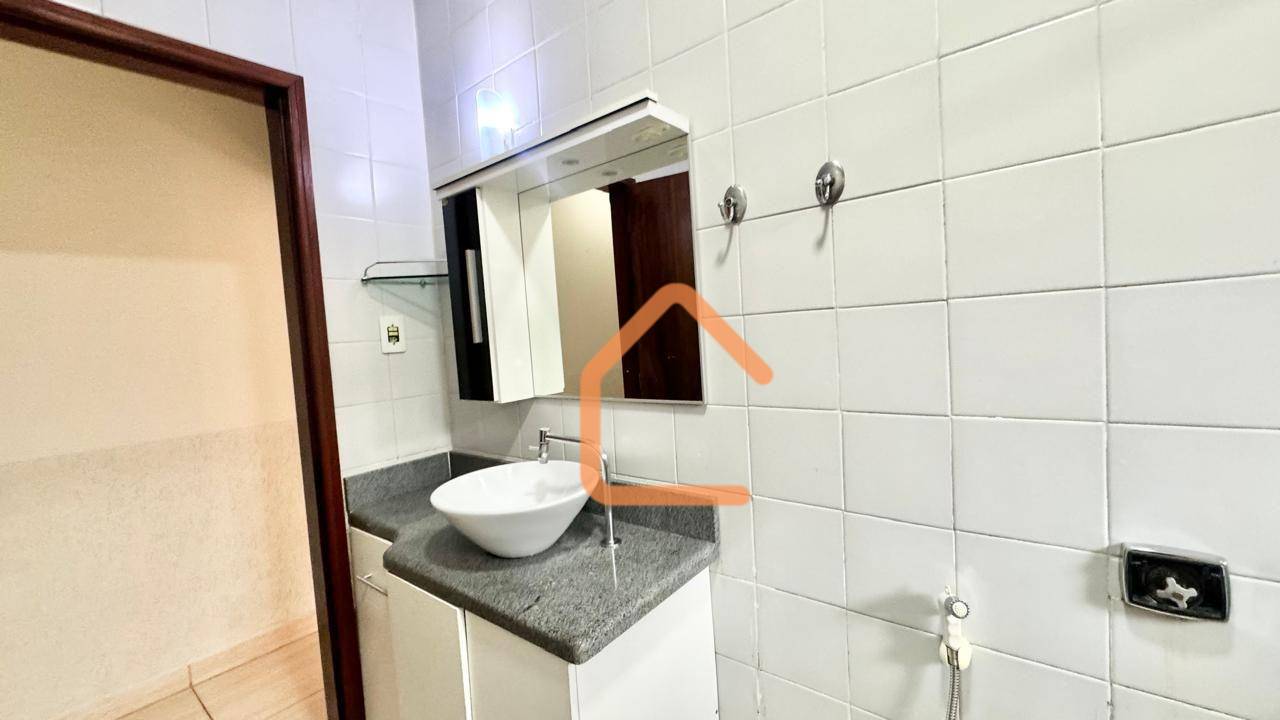 Casa à venda com 3 quartos, 148m² - Foto 6