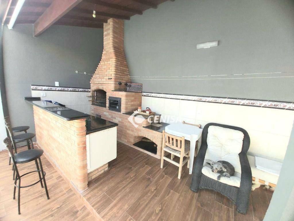 Casa à venda com 3 quartos, 177m² - Foto 12