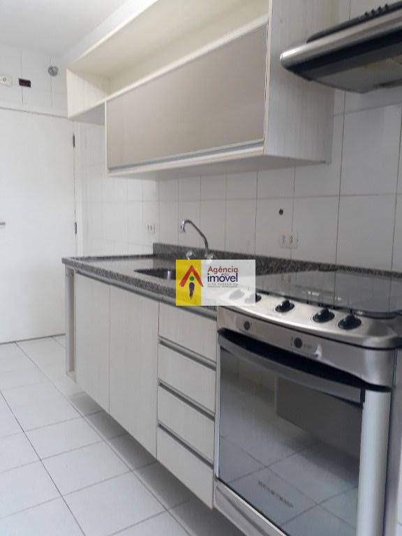 Apartamento à venda com 3 quartos, 86m² - Foto 9