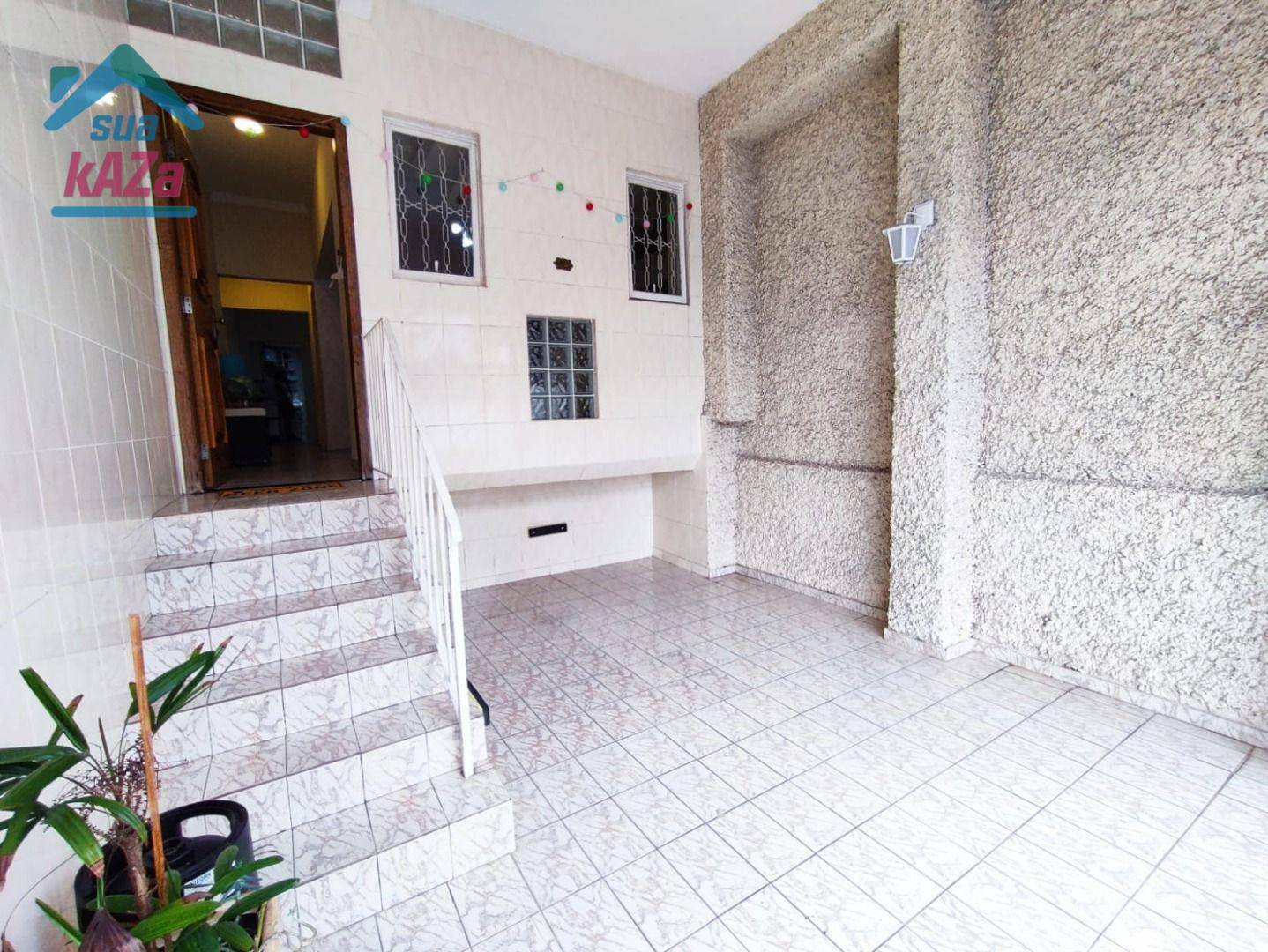 Sobrado à venda com 3 quartos, 150m² - Foto 1