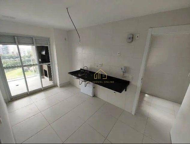 Apartamento à venda com 3 quartos, 136m² - Foto 1