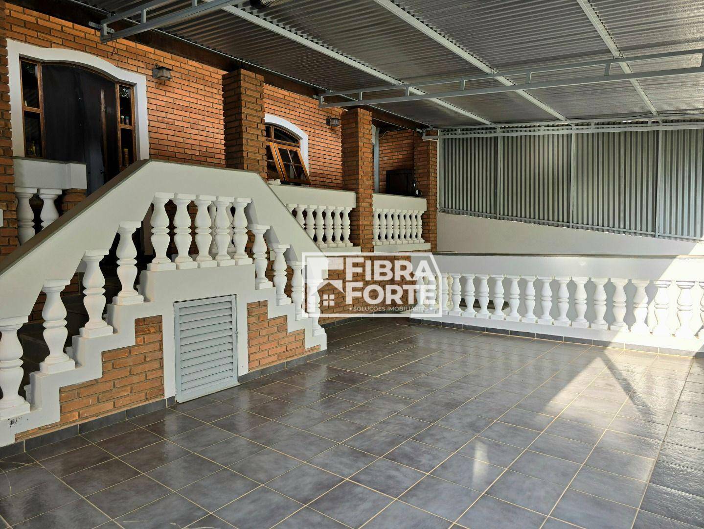 Casa à venda com 3 quartos, 161m² - Foto 11