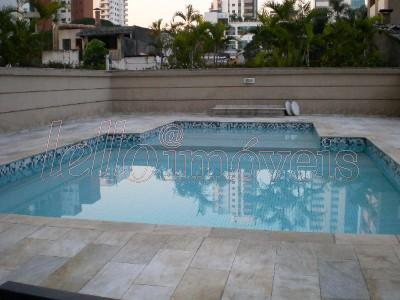 Apartamento para alugar com 3 quartos, 140m² - Foto 24