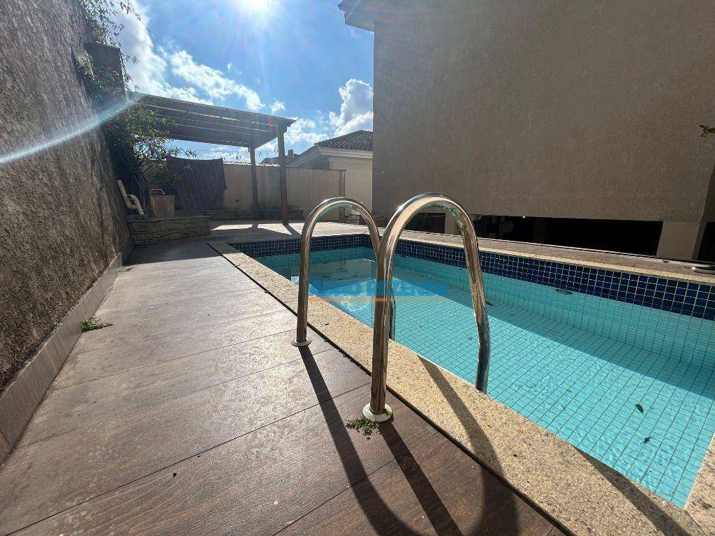 Casa de Condomínio à venda com 4 quartos, 251m² - Foto 23