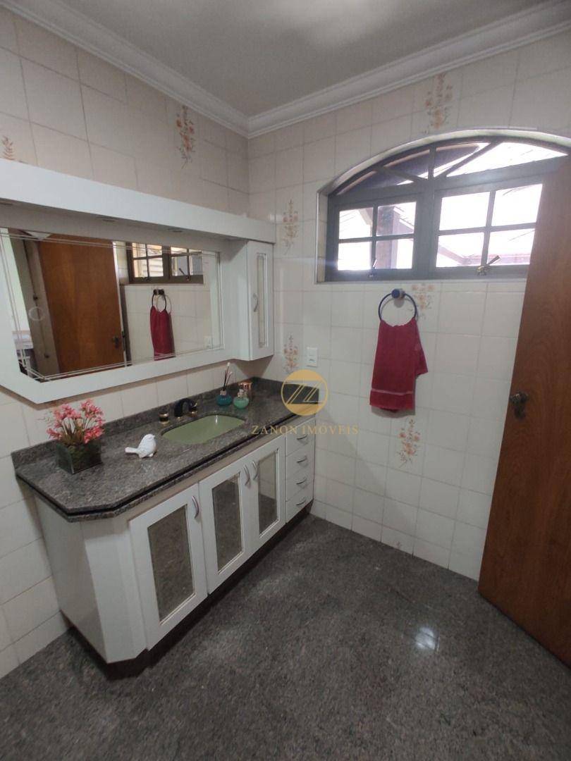 Casa à venda com 3 quartos, 225m² - Foto 51