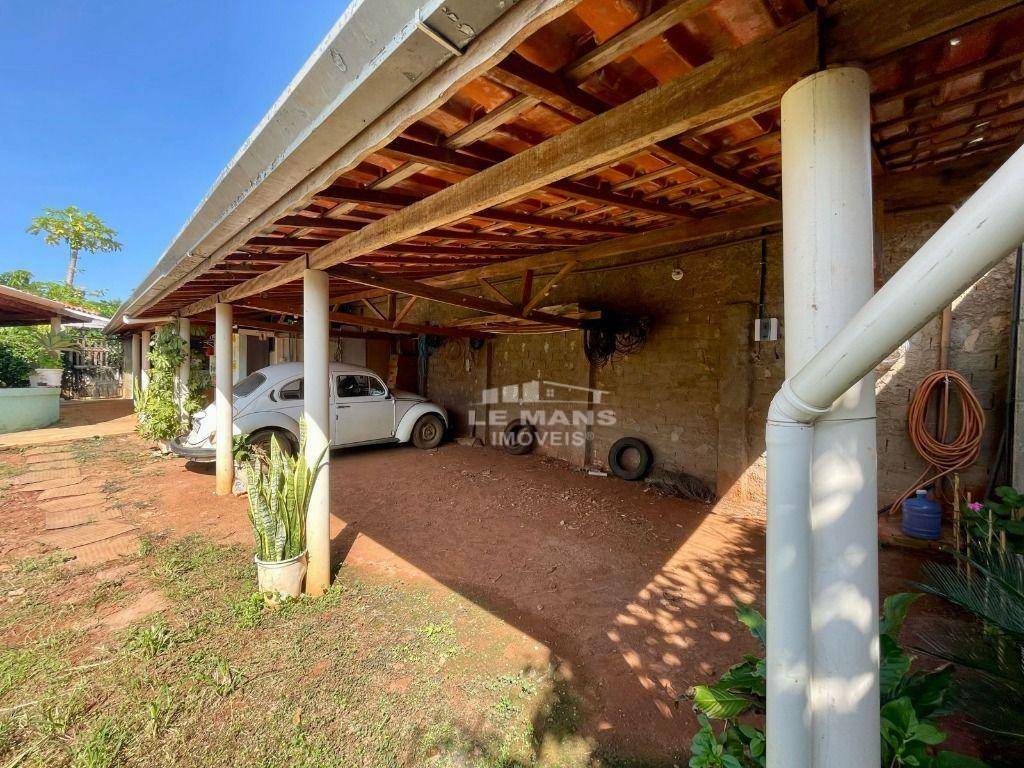 Chácara à venda com 3 quartos, 196m² - Foto 22