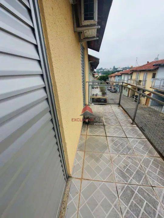 Casa à venda com 2 quartos, 75m² - Foto 3