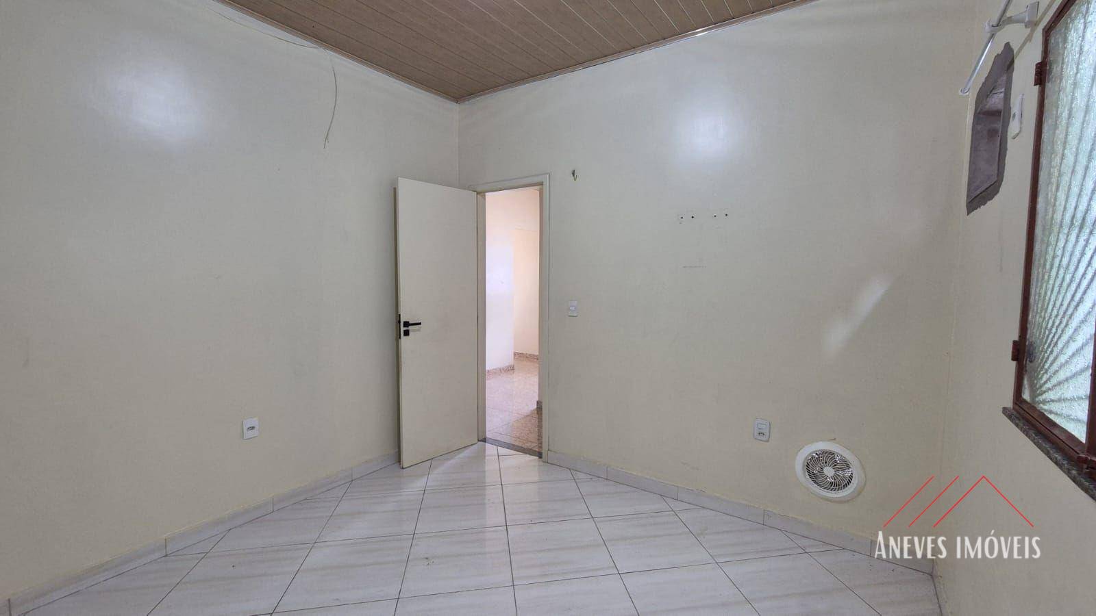 Casa à venda com 3 quartos, 270m² - Foto 5