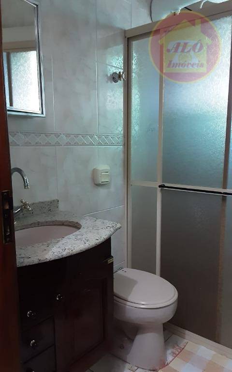 Sobrado à venda com 3 quartos, 230m² - Foto 4