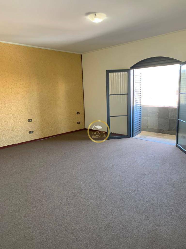 Casa à venda e aluguel com 3 quartos, 520m² - Foto 21