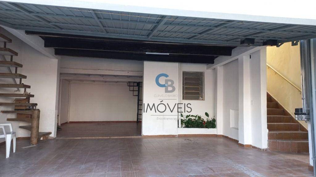 Sobrado à venda com 4 quartos, 190m² - Foto 1