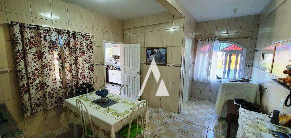 Casa à venda com 5 quartos, 210m² - Foto 22