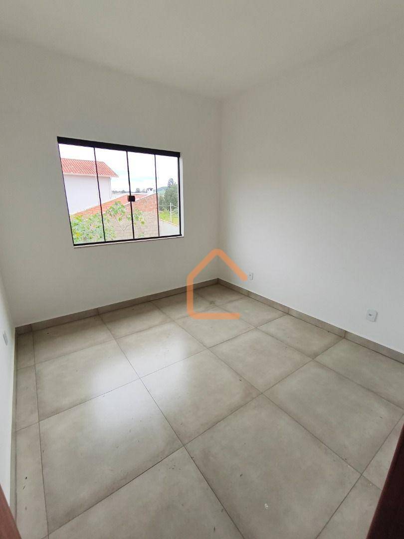 Casa, 3 quartos, 99 m² - Foto 3