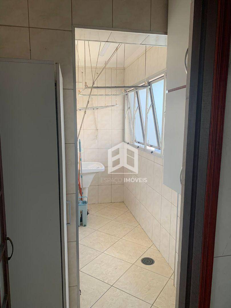 Apartamento à venda com 3 quartos, 120m² - Foto 8