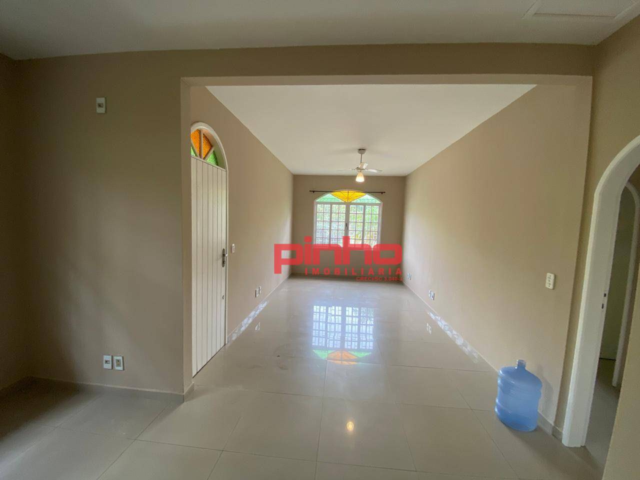 Casa à venda e aluguel com 3 quartos, 140m² - Foto 9