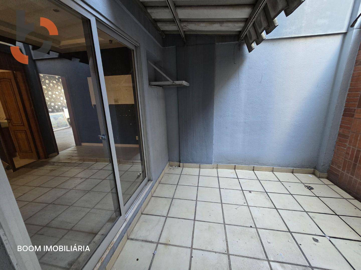 Apartamento à venda com 3 quartos, 220m² - Foto 7