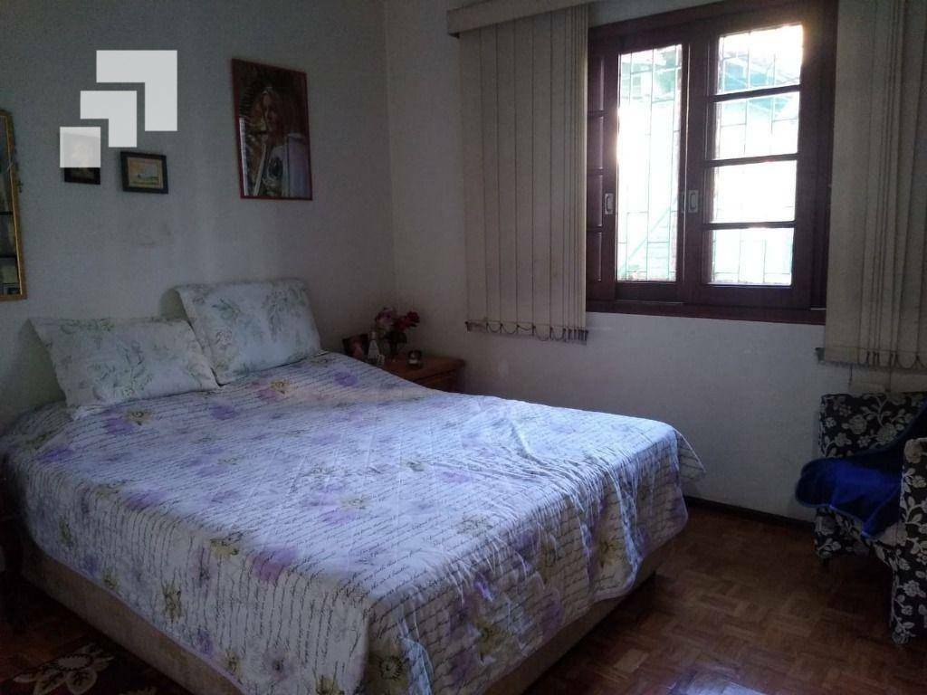 Casa de Condomínio para alugar com 3 quartos, 198m² - Foto 5