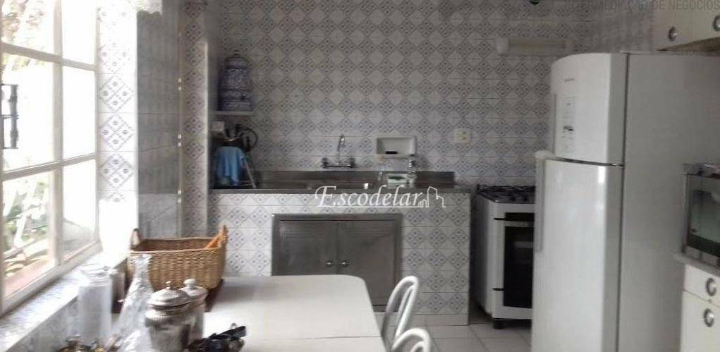 Sobrado à venda com 3 quartos, 250m² - Foto 2