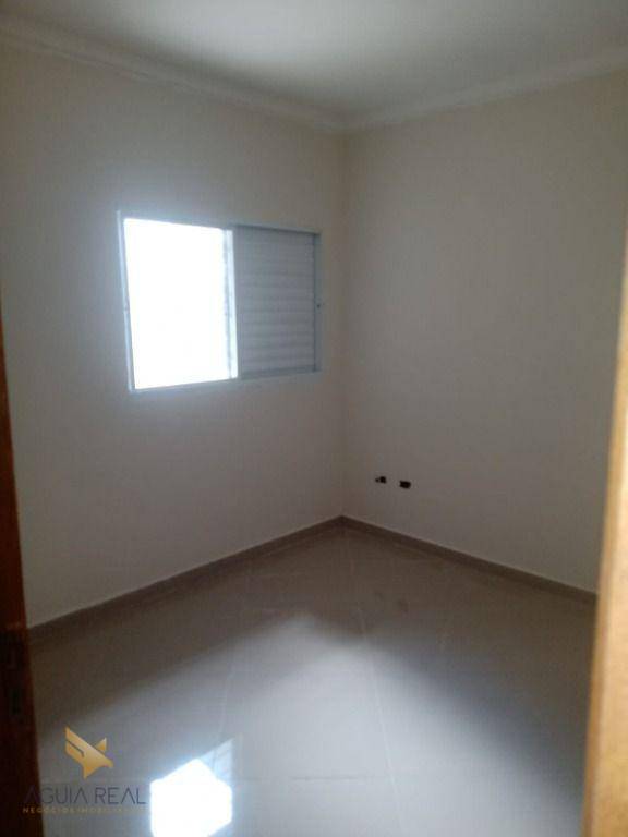 Casa à venda com 3 quartos, 77m² - Foto 8