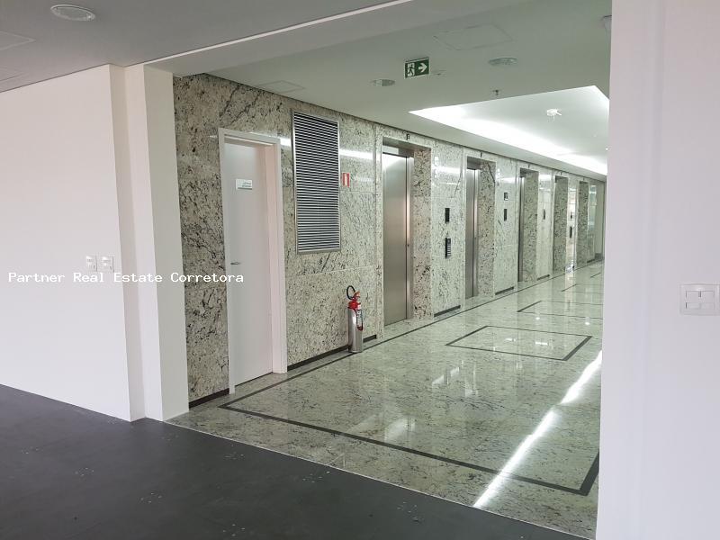 Prédio Inteiro para alugar, 677m² - Foto 11