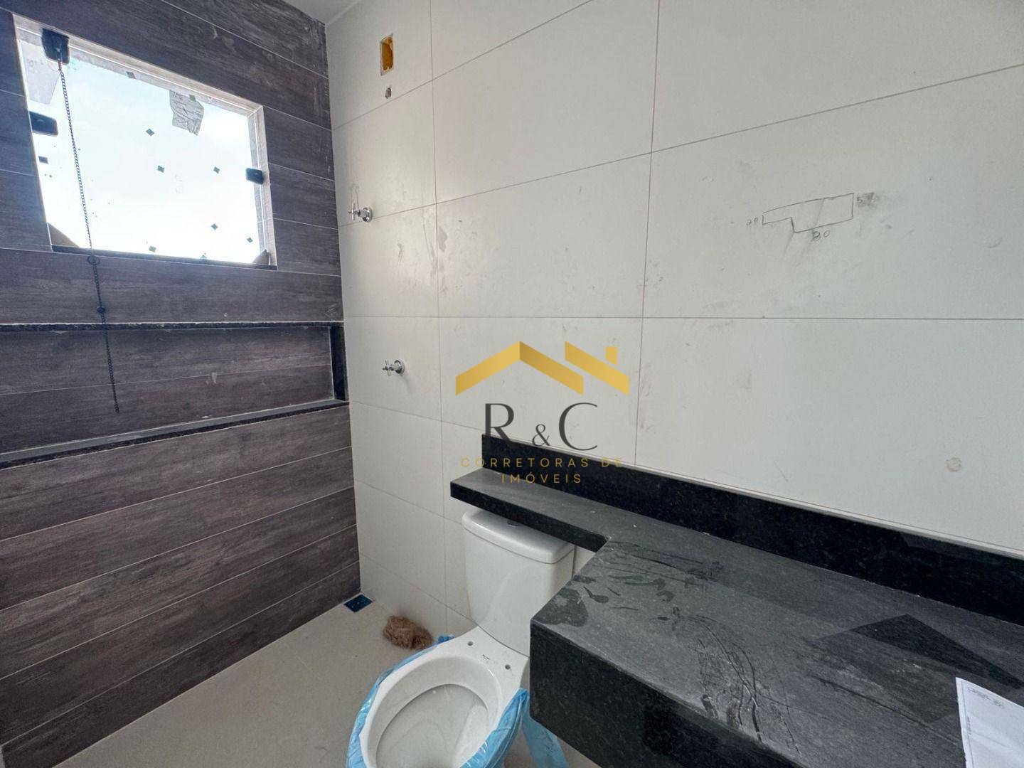 Casa à venda com 3 quartos, 72m² - Foto 9