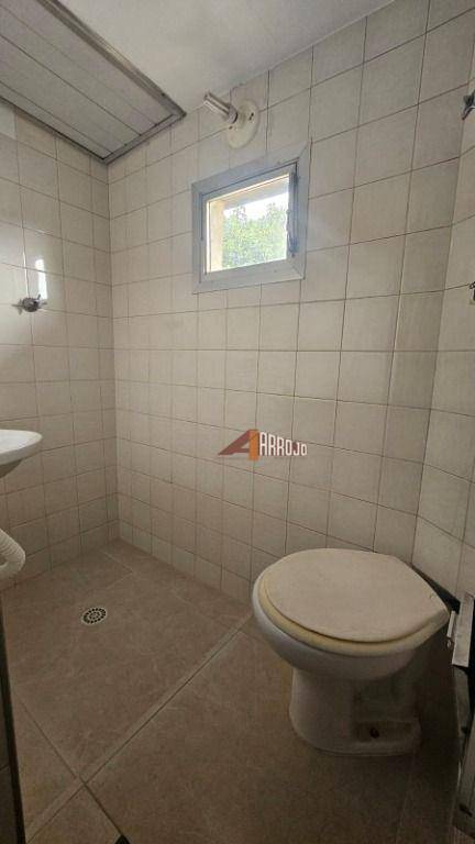 Sobrado à venda com 3 quartos, 201m² - Foto 31