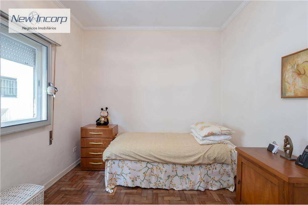 Apartamento à venda com 3 quartos, 123m² - Foto 26