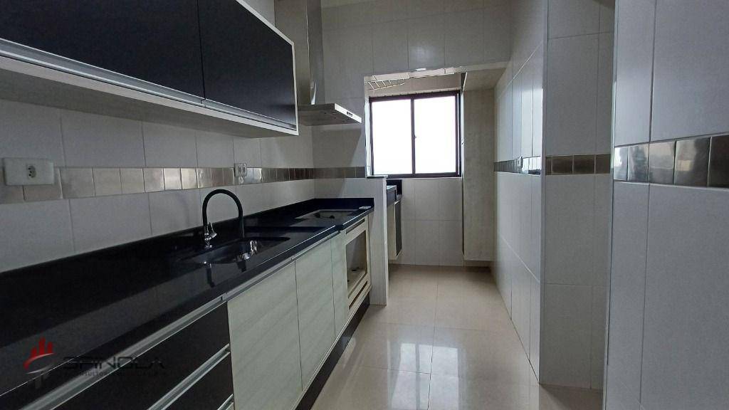 Apartamento à venda com 1 quarto, 45m² - Foto 9