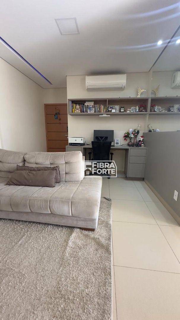 Apartamento à venda com 2 quartos, 75m² - Foto 3