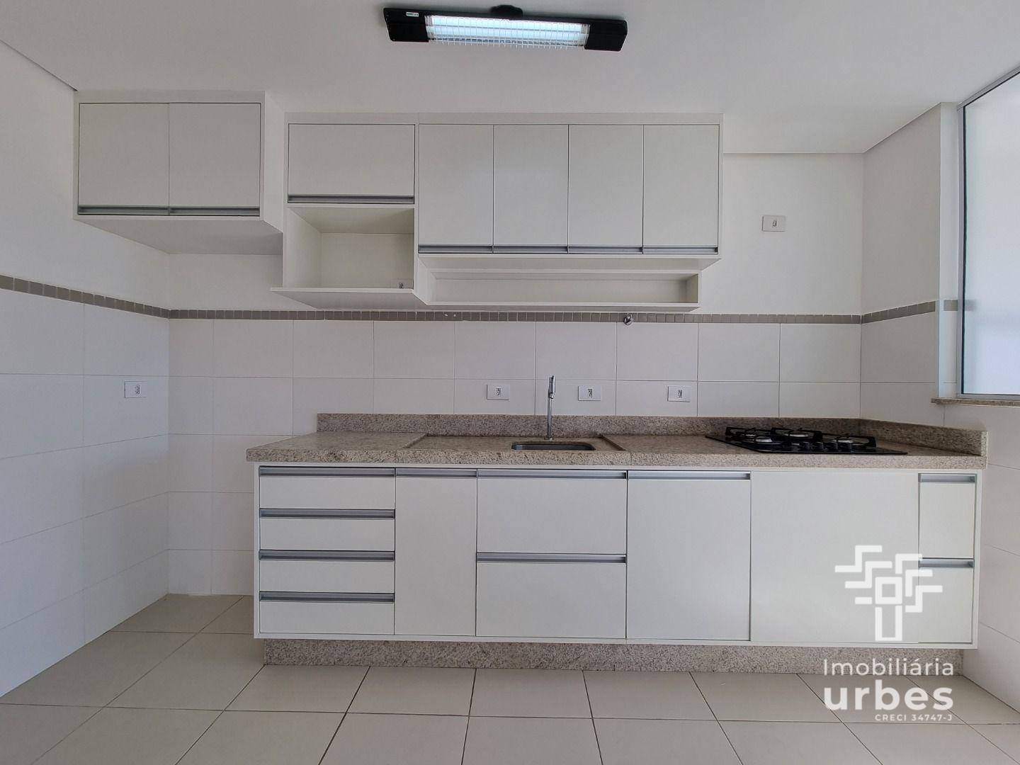 Apartamento para alugar com 3 quartos, 96m² - Foto 9