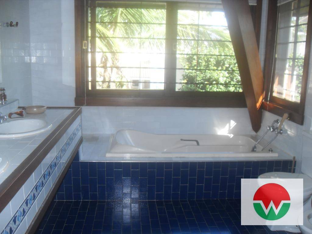 Casa de Condomínio à venda com 4 quartos, 400m² - Foto 10