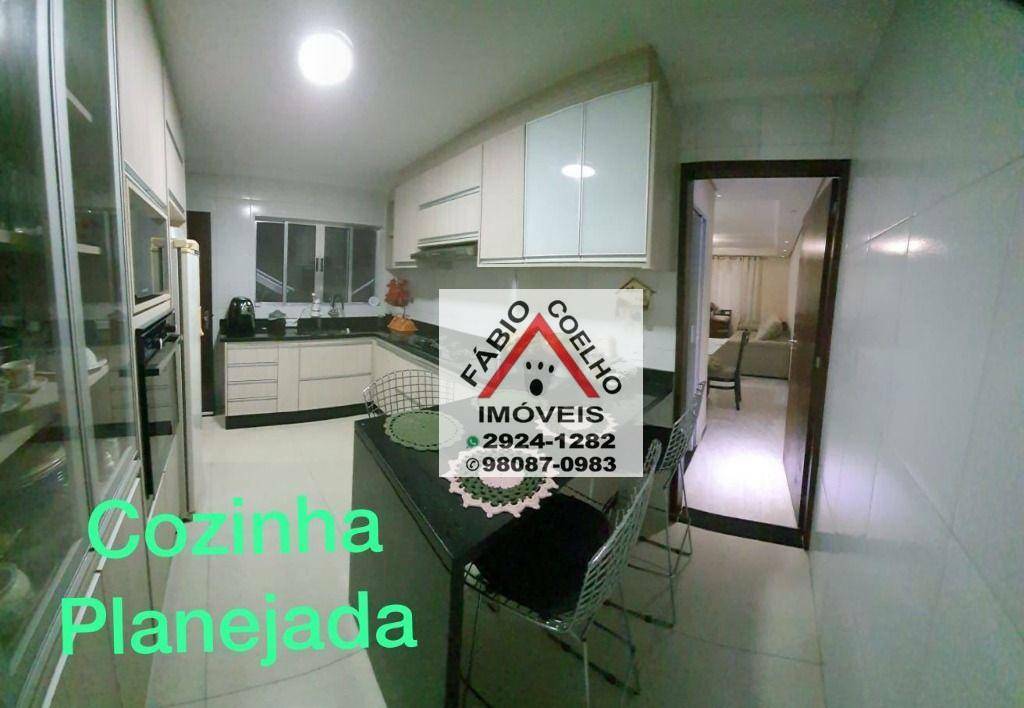 Sobrado à venda com 3 quartos, 240m² - Foto 30