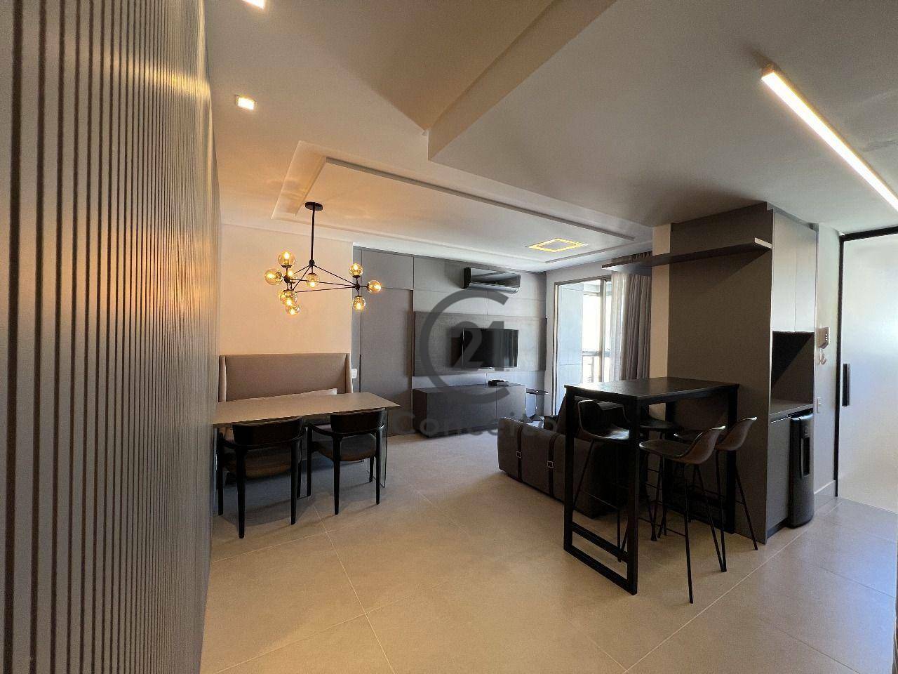 Apartamento à venda com 2 quartos, 75m² - Foto 5
