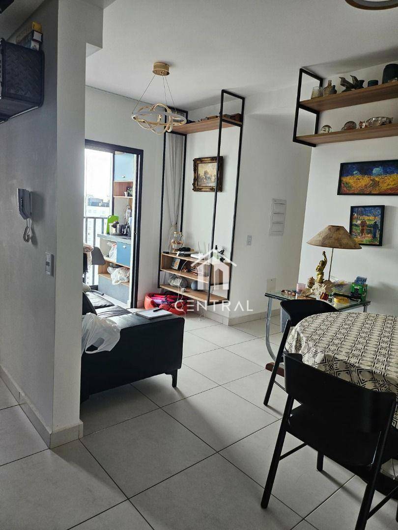 Apartamento à venda com 2 quartos, 55m² - Foto 21