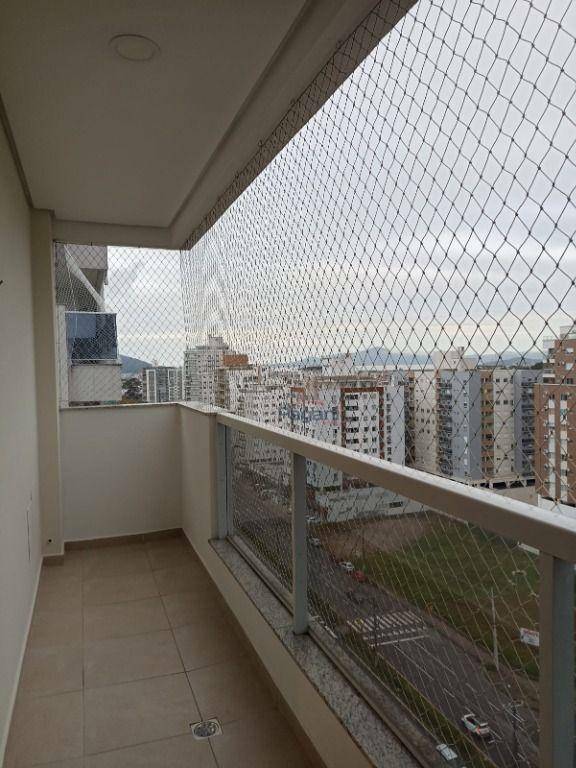 Apartamento para alugar com 3 quartos, 78m² - Foto 9