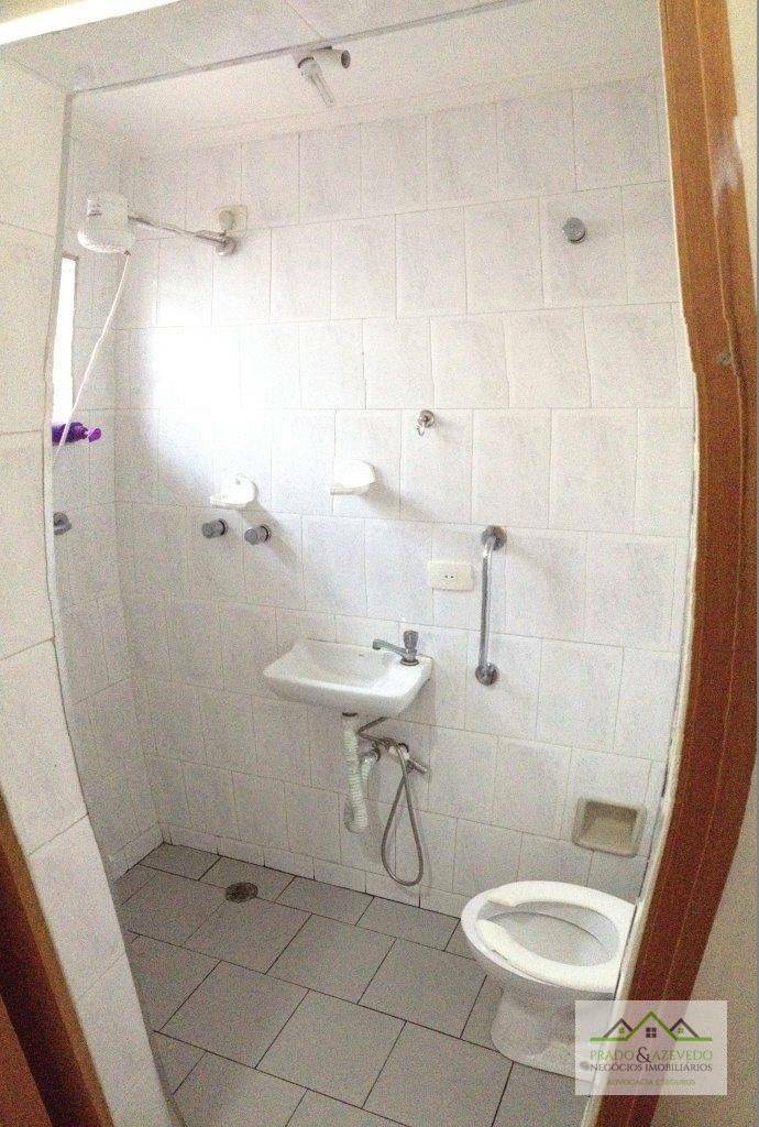 Casa à venda com 3 quartos, 170m² - Foto 7