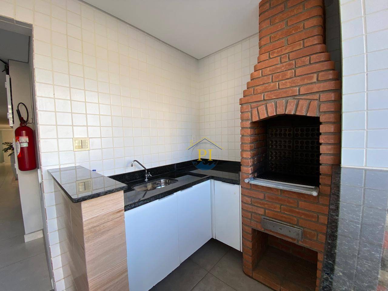 Apartamento à venda com 2 quartos, 64m² - Foto 17