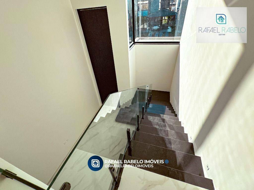 Casa de Condomínio à venda com 4 quartos, 280m² - Foto 9