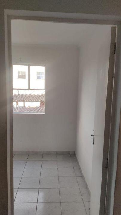 Apartamento à venda com 2 quartos, 52m² - Foto 12